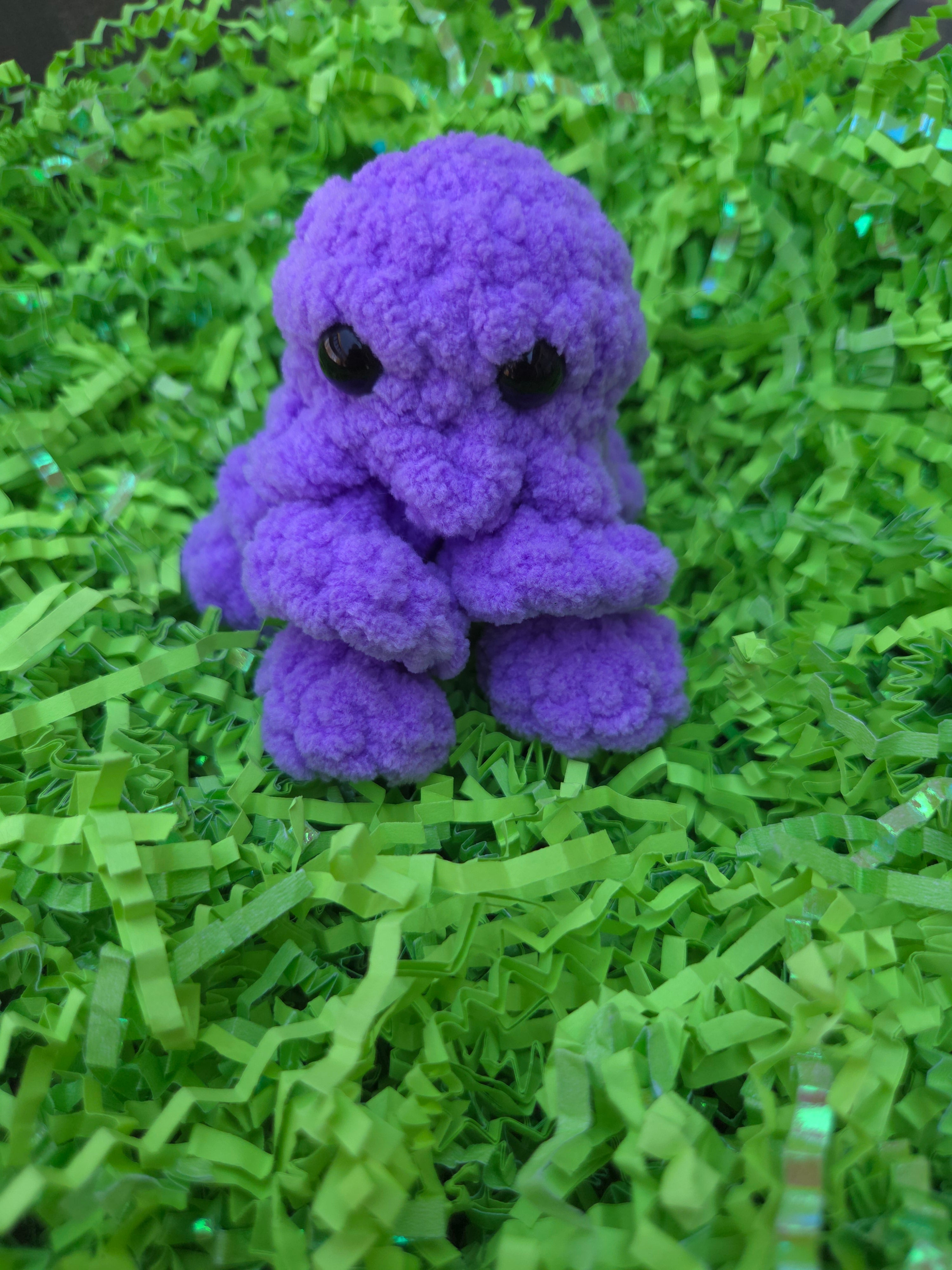 Mini Crochet Jellyfish Plush – Handmade Ocean Toy